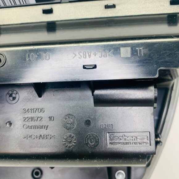 07-10 BMW E83 X3 Center Console Trim Bezel Ashtray Switch OEM 3411706 OEM Silver - Picture 14 of 14